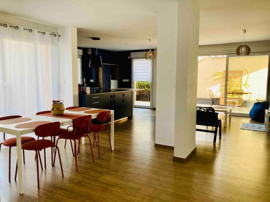 Apartamento Quai Sud - Gare, 100 M2, Parking, Wifi, Superette, Lave Linge Angers Exterior foto